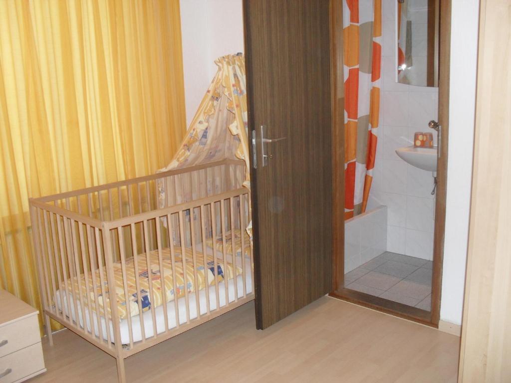 Hotel Edelweiss フルーリンゲン 部屋 写真